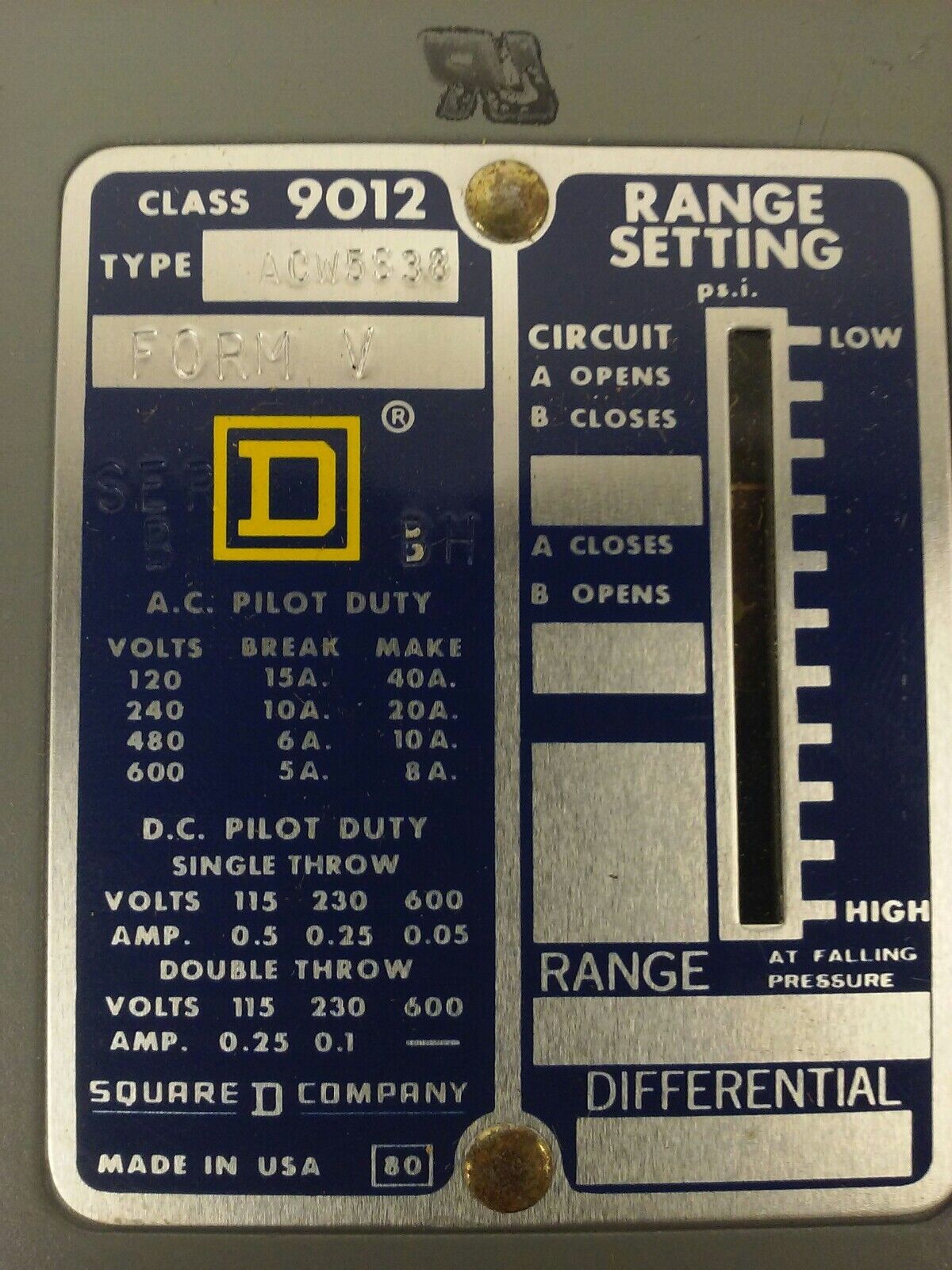 SQUARE D 9012 ACW5S38 SER.B, PRESSURE SWITCH, SET 40-44 PSI, FORM V, 9012 ACW5,