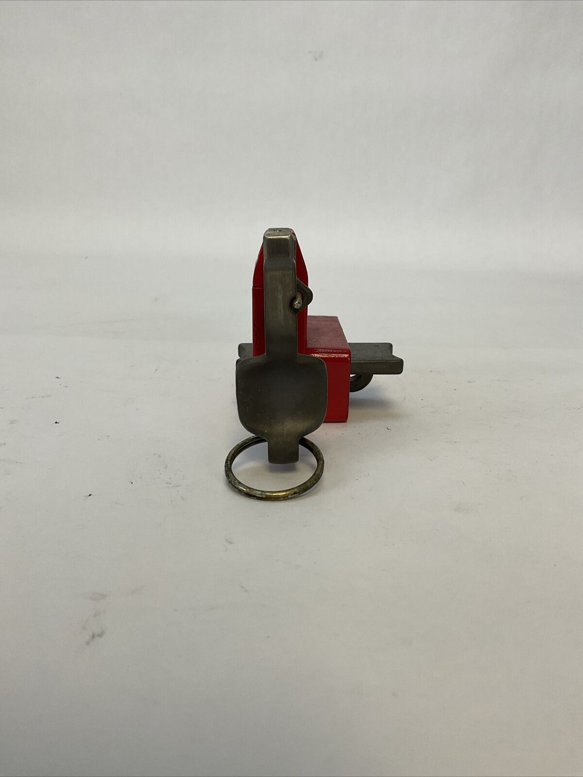 MASTER LOCK SAFETY SERIES S3068 BALL VALVE LOCKOUT