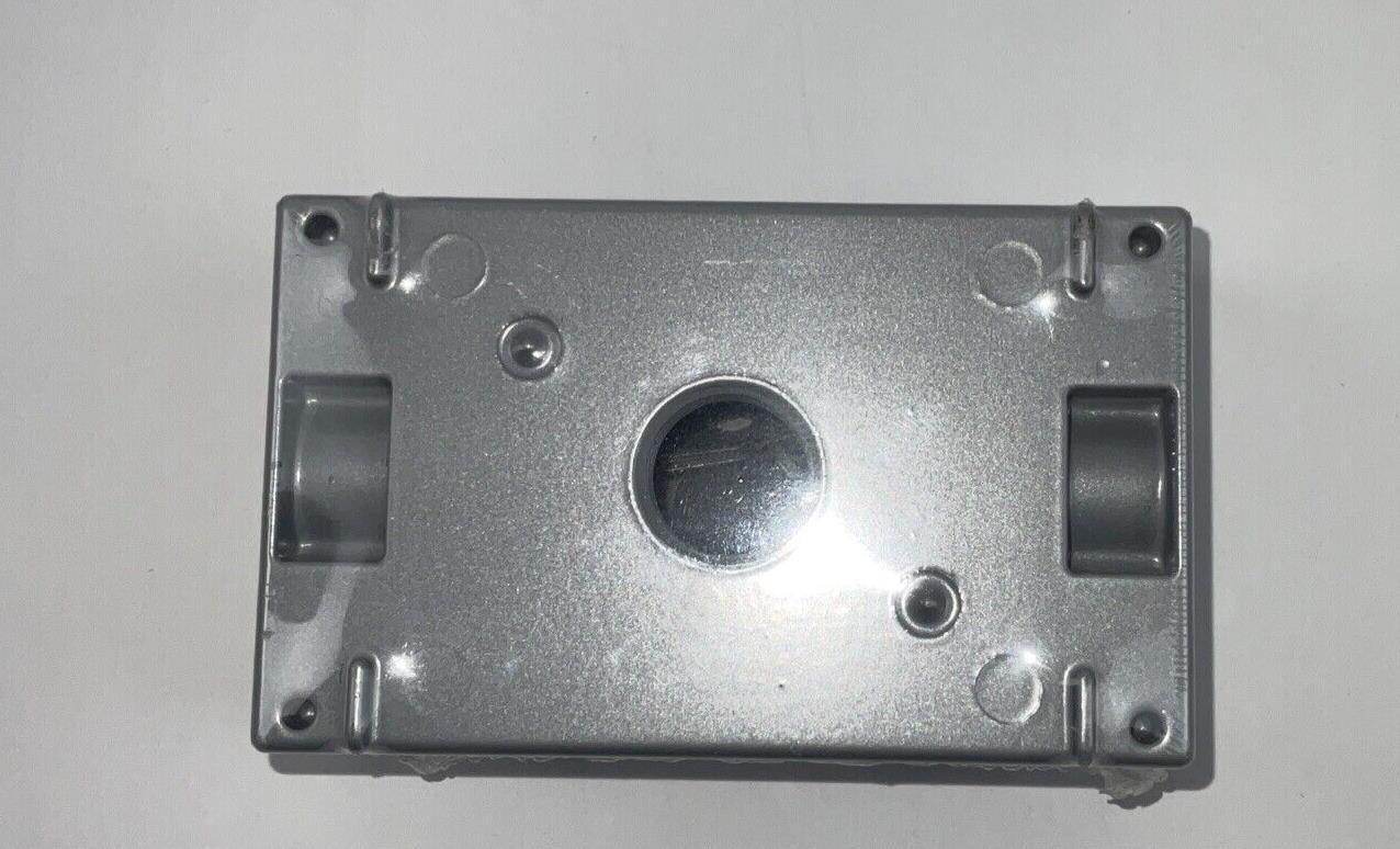 APPLETON WSM150 GNAG BOX 3 HOLE 1/2" GRAY ***LOTOF5***