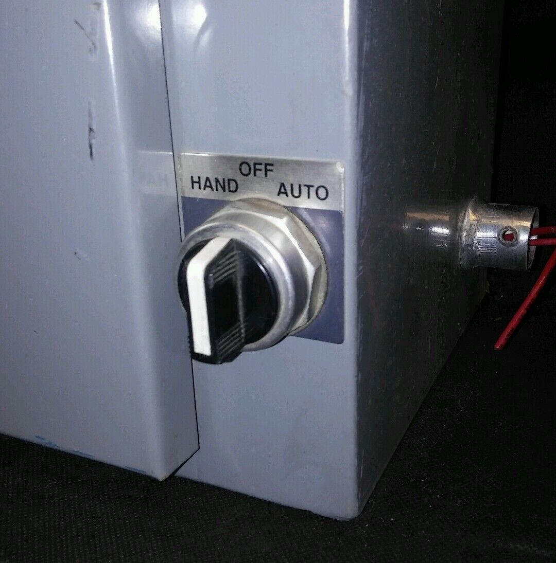 ALLEN BRADLEY BULLETIN 512 SIZE 0 COMBINATION STARTER