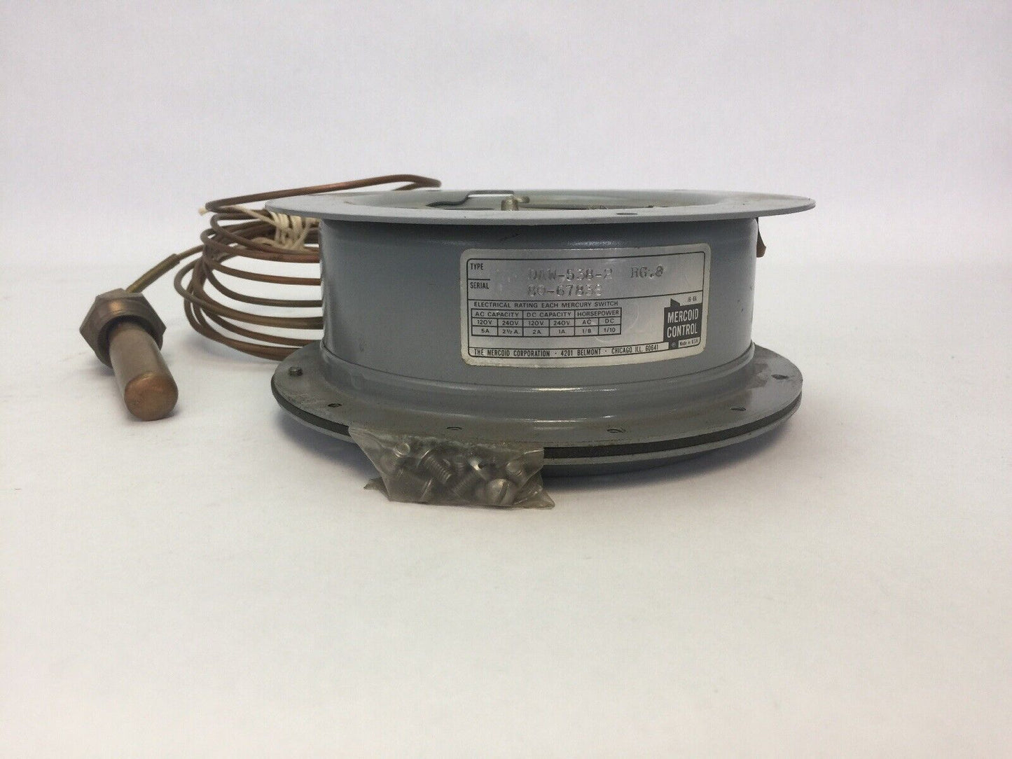 MERCOID CONTROL DAW-538-2 RG.8 PRESSURE SWITCH 240V AC/DC 1/8HP AC 1/10HP DC