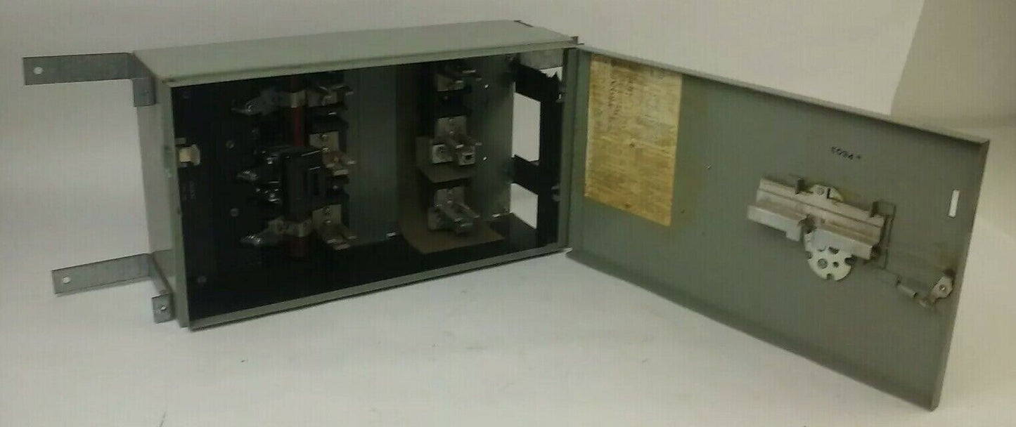 GENERAL ELECTRIC THFP324 FUSIBLE PANELBOARD SWITCH 200A 3P 240V 60HP W/ HARDWARE