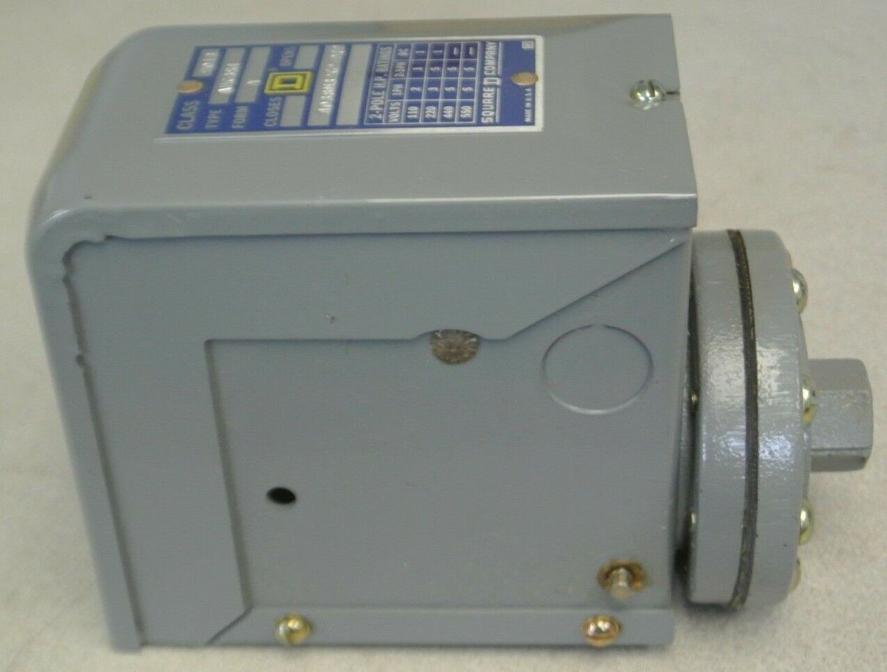 SQUARE D 9013 AHG-3 S4 PRESSURE SWITCH / CLOSE 425 / OPEN 500 / NEW SURPLUS