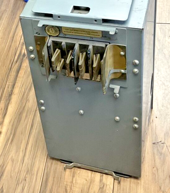 GENERAL ELECTRIC DFPJ-420-DE FLEX-A-PLUG BUS PLUG TJ236200 BREAKER 200A 3PH 600V