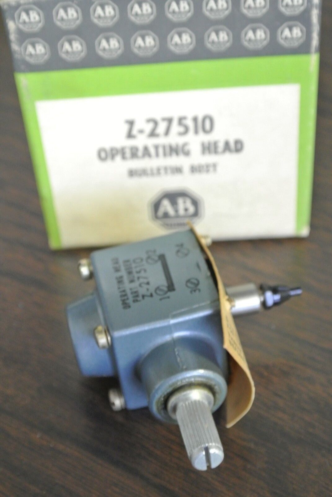 ALLEN-BRADLEY Z-27510 OPERATING HEAD for 802T-Ser. OILTIGHT LIMIT SWITCH - NEW