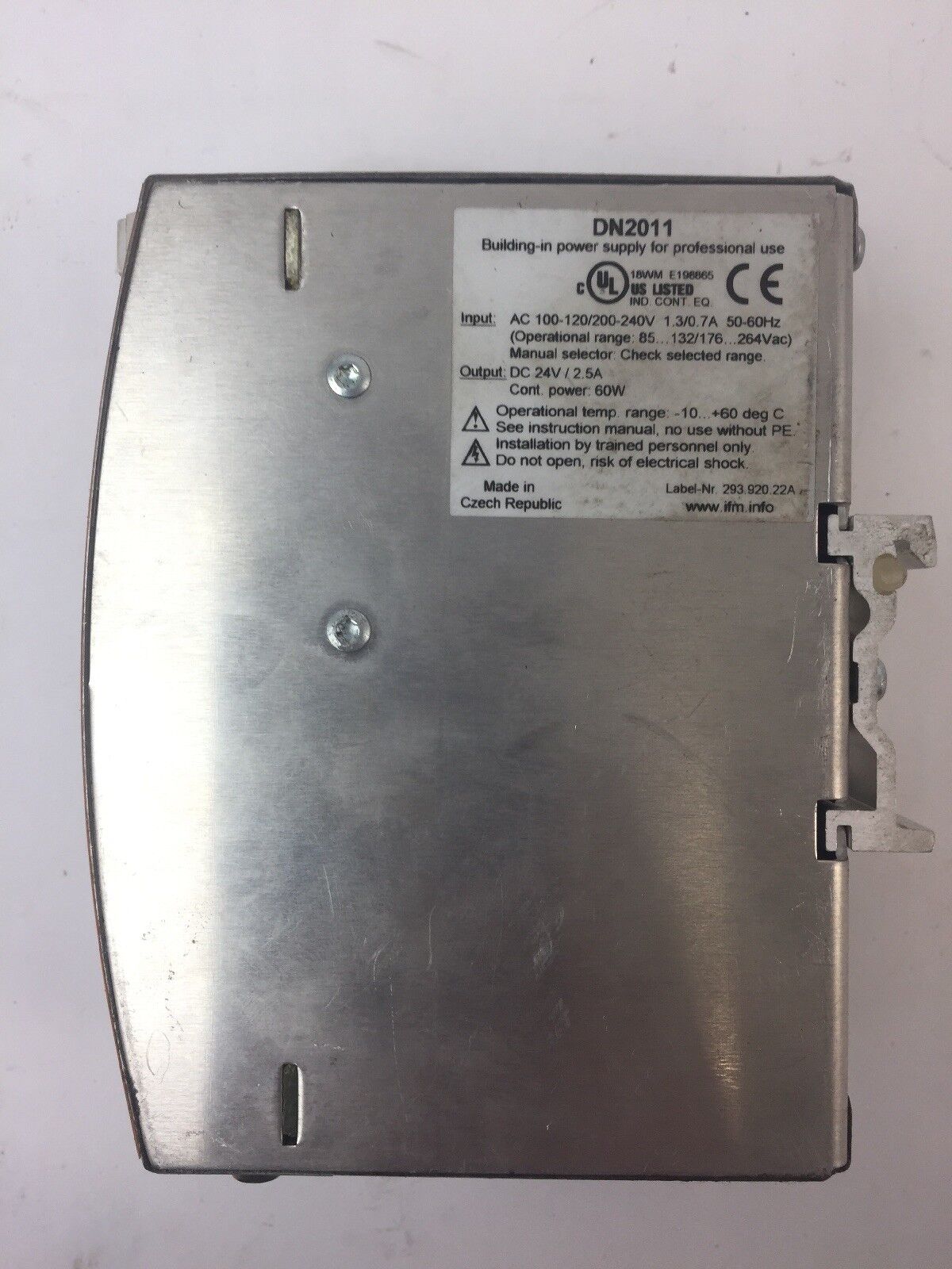 IFM DN2011 24V-2.5A POWER SUPPLY.