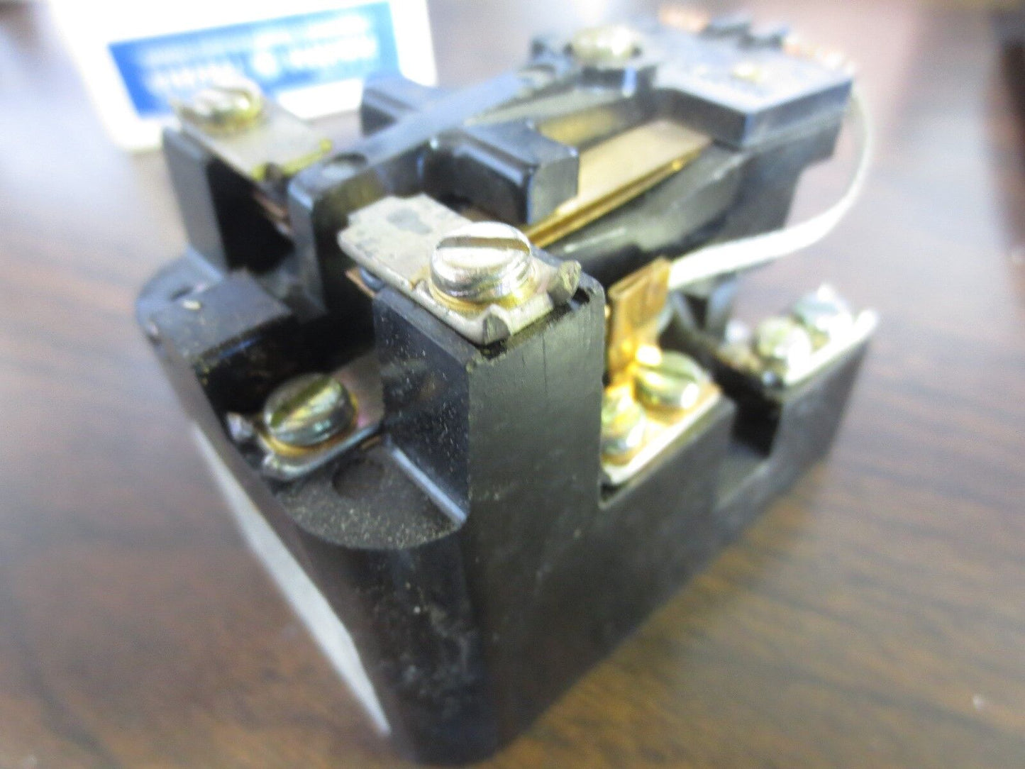 GENERAL ELECTRIC CR2790E100A23 GENERAL PURPOSE RELAY, 30A 32V 60Hz - NEW SURPLUS