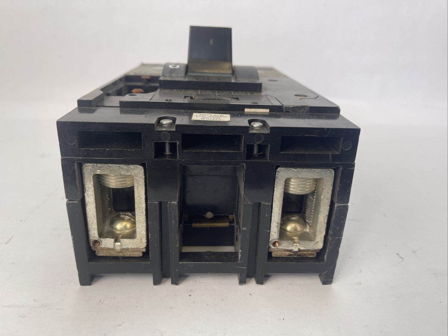 SQUARE D LAL2640036MV SERIES 4 CIRCUIT BREAKER 400AMP 600VAC 2POLE