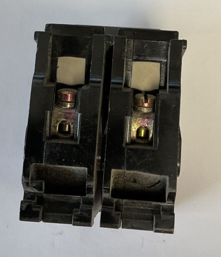 SIEMENS Q225 CIRCUIT BREAKER 120/240VAC 60HZ 25A 2POLE