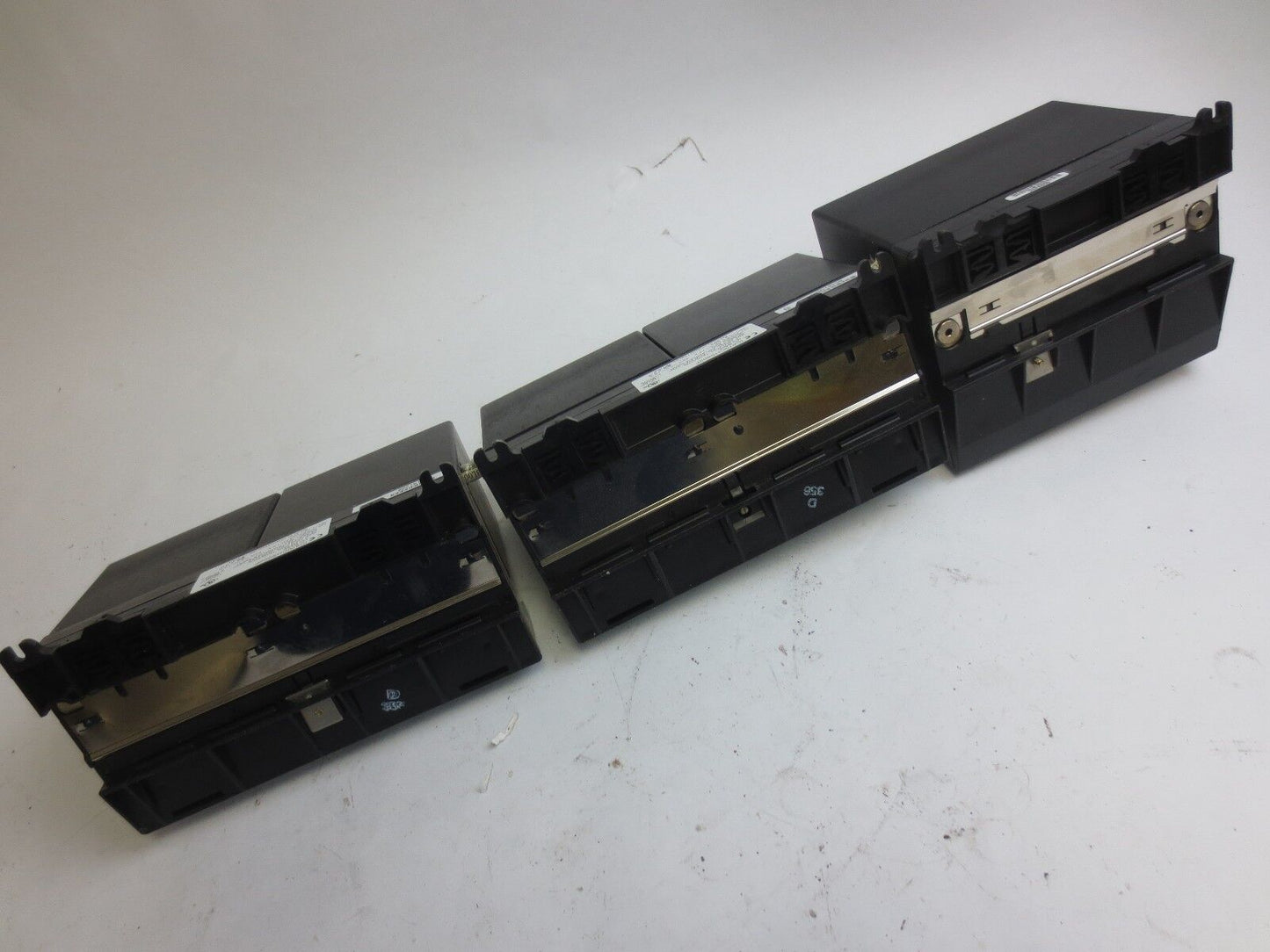 FANUC IC670PBI001-EG PROFIBUS DP + IC670MDL730K + IC670MDL640L + IC670CHS002F