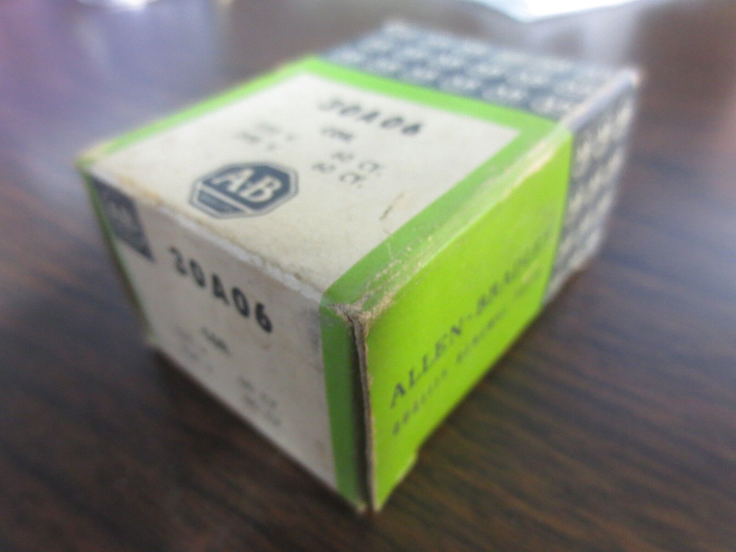 ALLEN-BRADLEY 30A06 OPERATING COIL, 220V, 208V, 60Hz - NEW SURPLUS