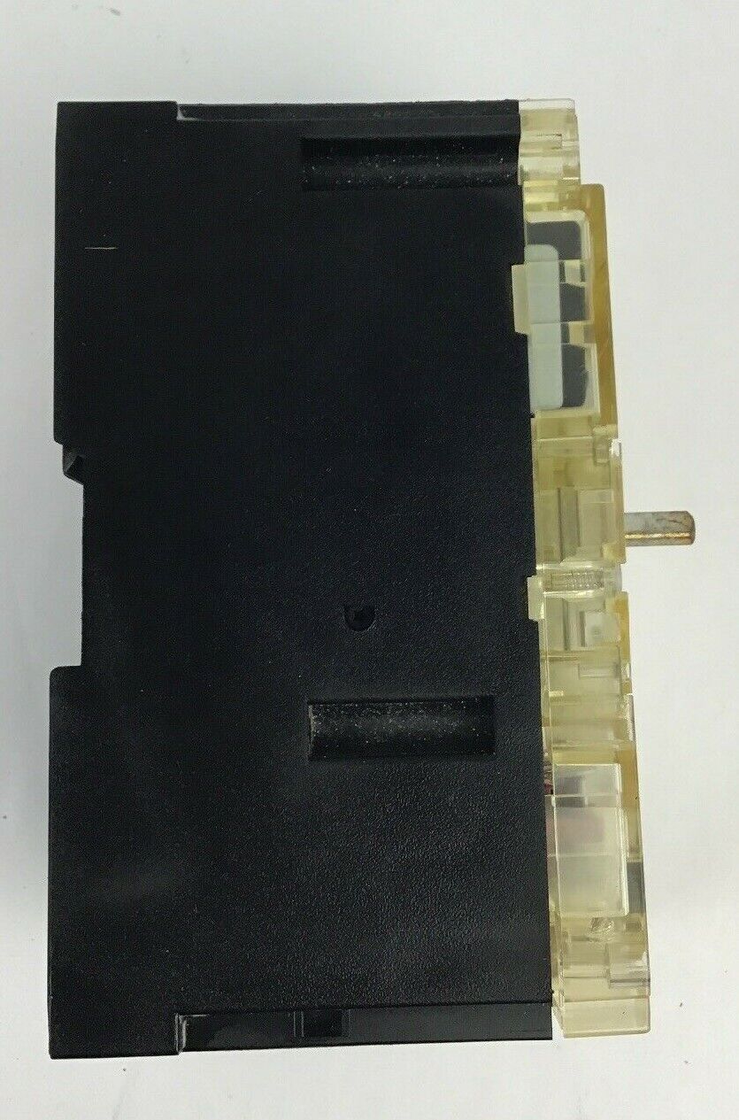 KLOCKNER MOELLER NZMH4-40 CIRCUIT BREAKER 50/60HZ