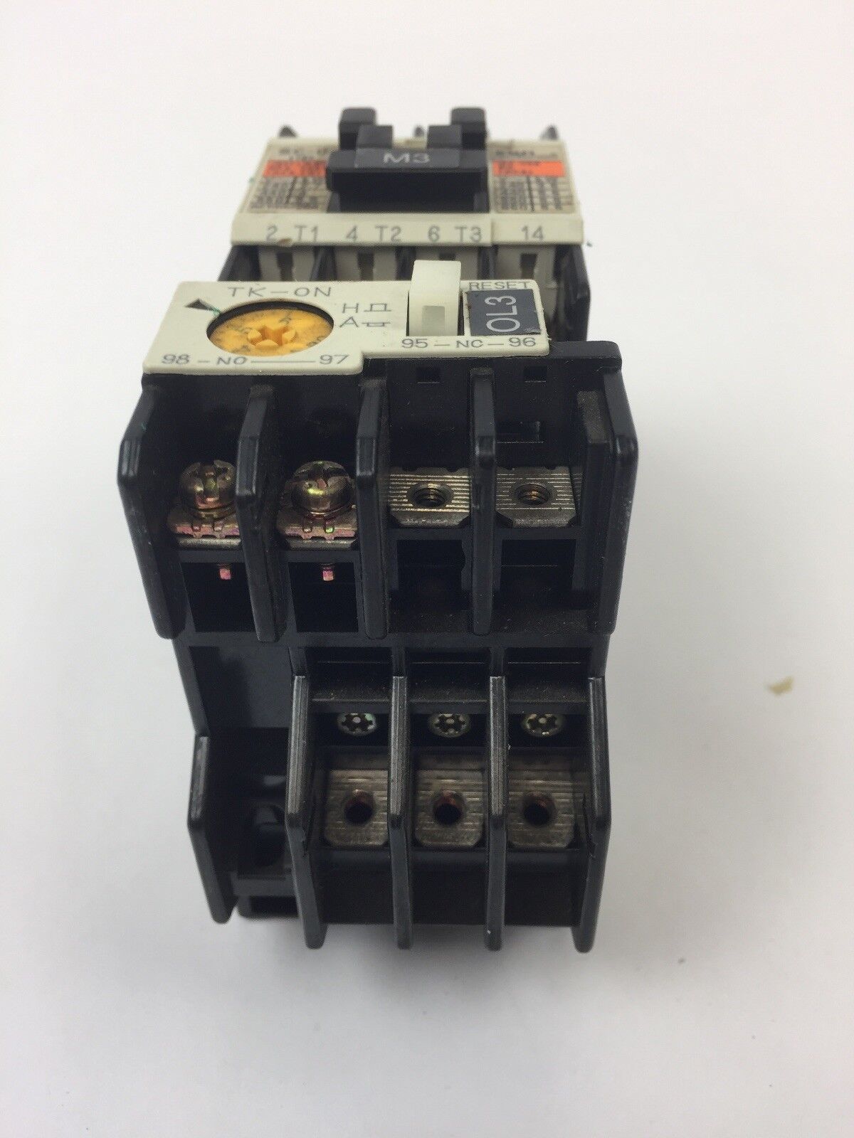 FUJI ELECTRIC 4NC0F0 TYPE SC-0 CONTACTOR 4NK0AN TYPE TK-0N OVERLOAD RELAY