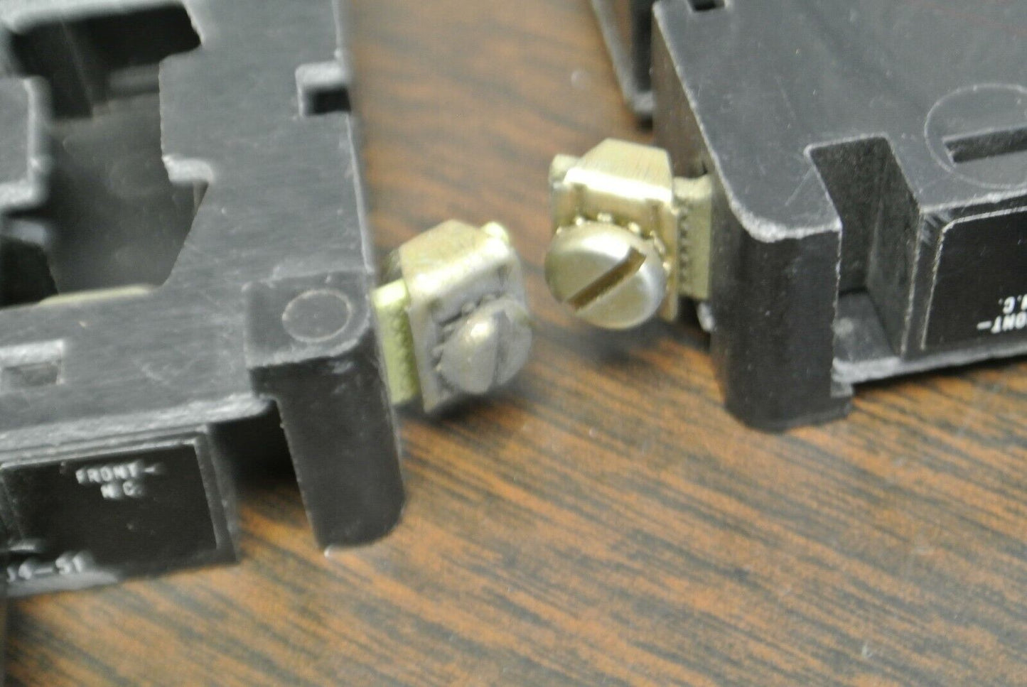 LOT of 2 / SQUARE D / A5-1075-004-51 AUXILIARY CONTACT BLOCK / NEW SURPLUS