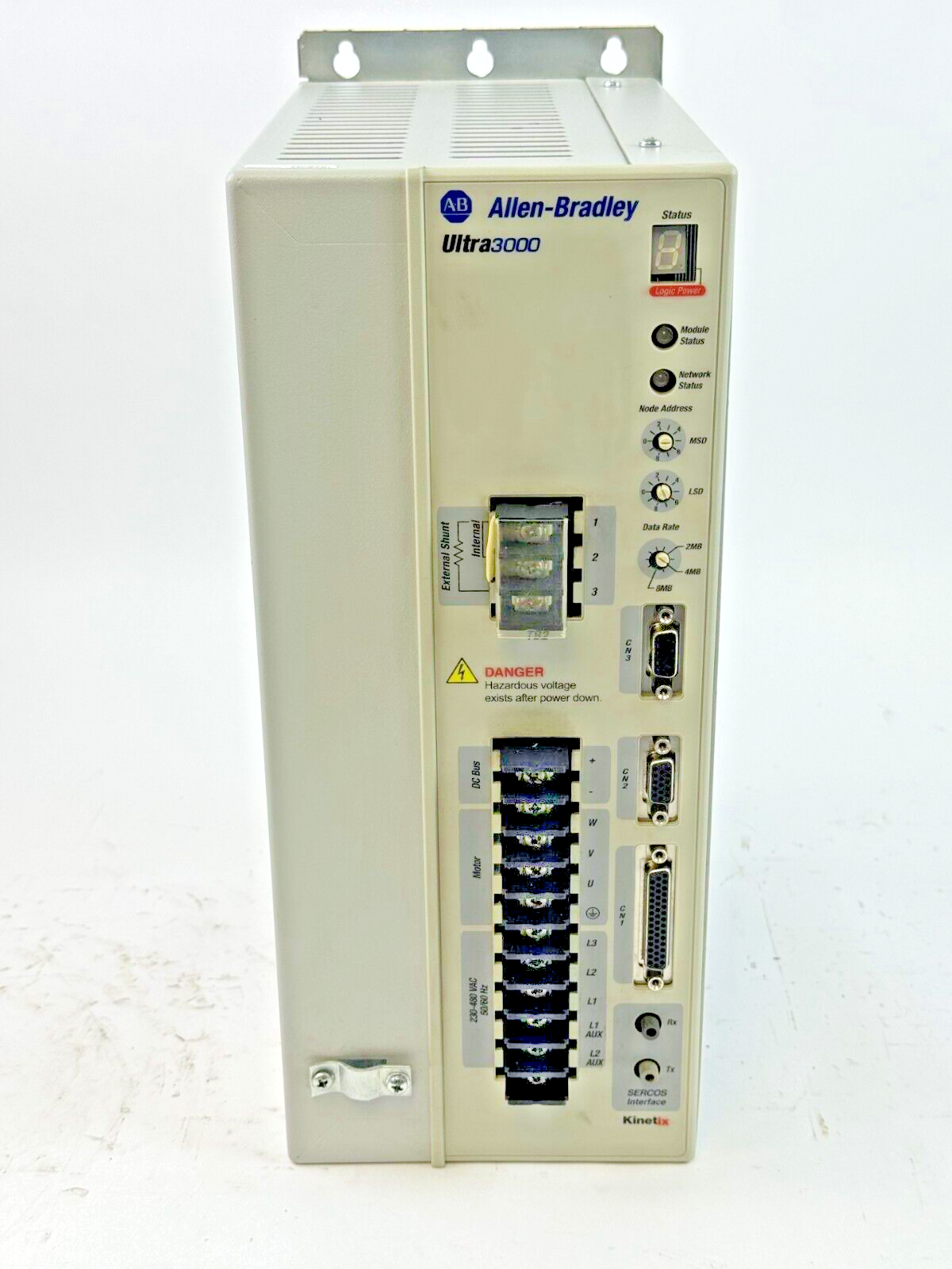 ALLEN-BRADLEY - 2098-DSD-HV030-SE SER. B / VER. 1.53 - ULTRA 3000 SERVO DRIVE