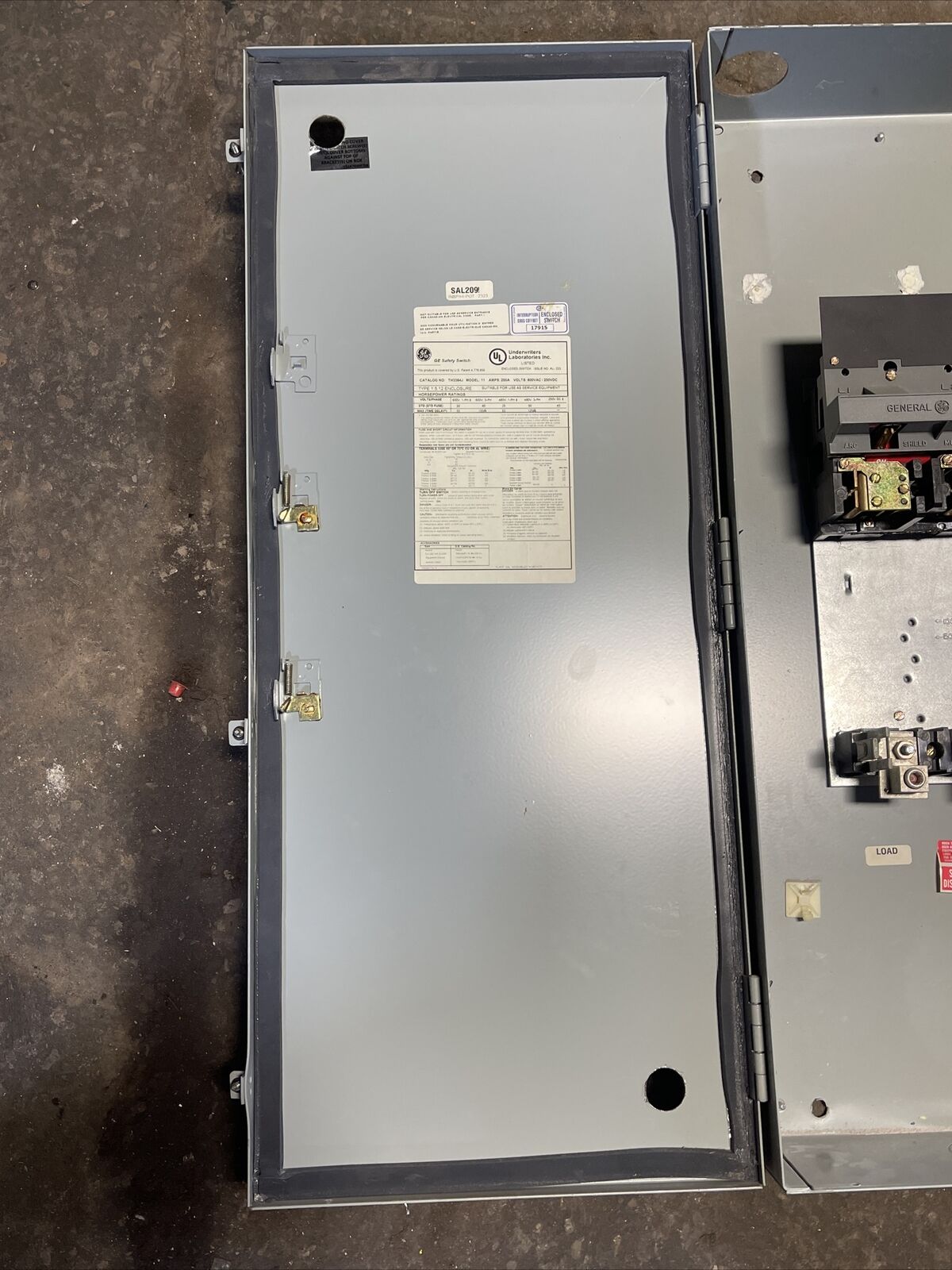 GE TH3364J MODEL 11 FUSIBLE SAFETY SWITCH 200A 600VAC 250VDC 150HP TYPE 1, 5, 12