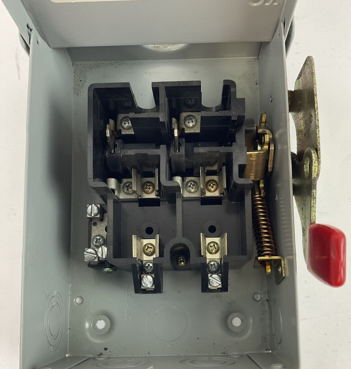 SIEMENS GF221NR ENCLOSED SAFETY SWITCH 30A TYPE 3R 240VAC