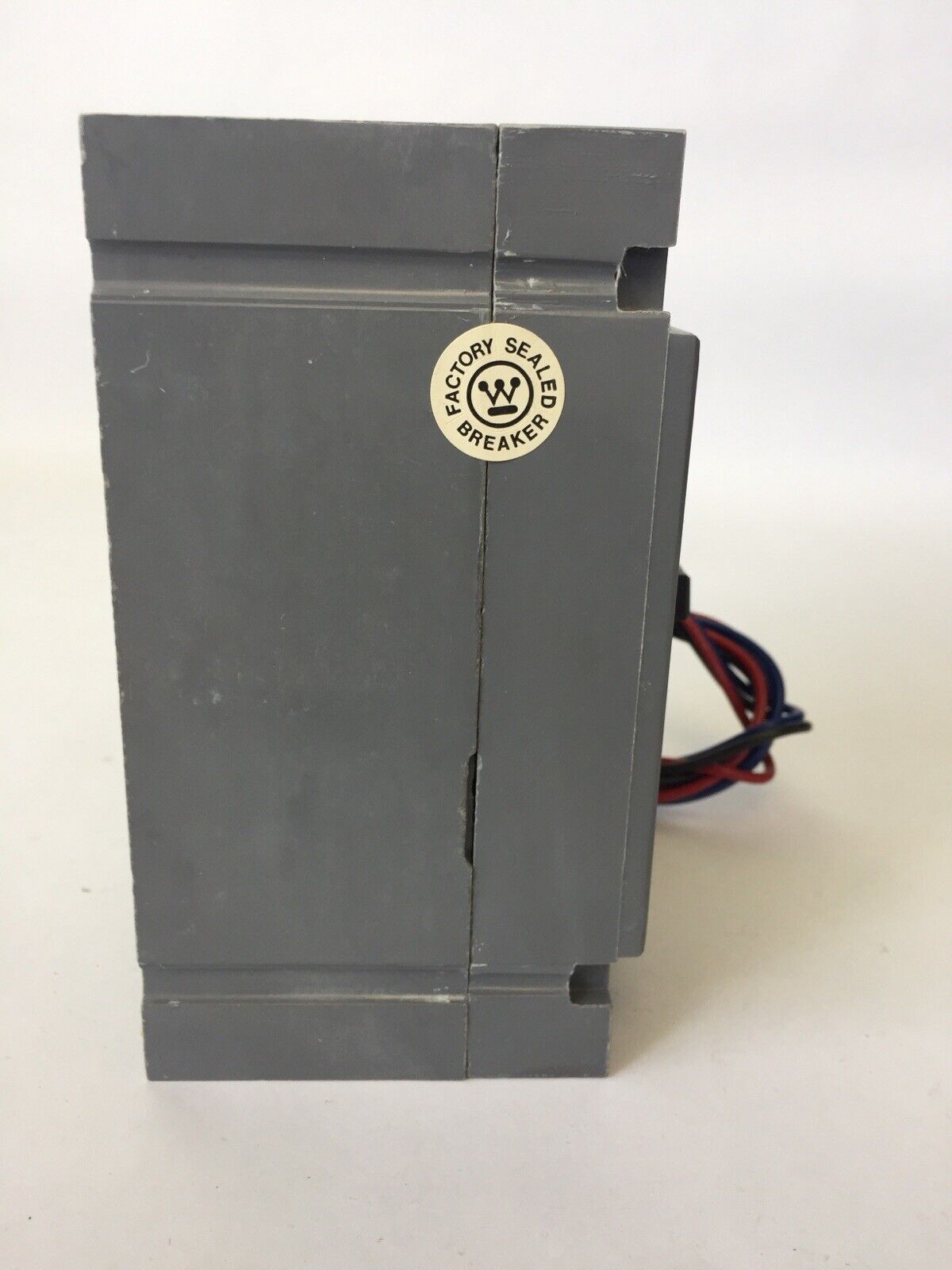 WESTINGHOUSE HFB3035 AB DE-ION CIRCUIT BREAKER 35AMP 600VAC 3POLE 4979D06G03