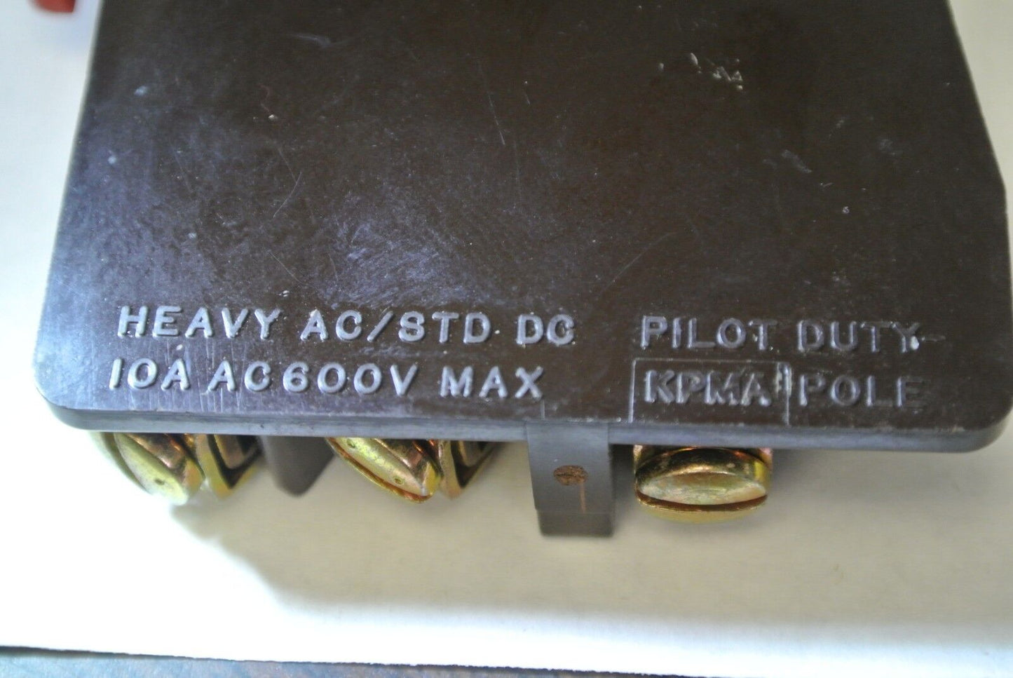 JOSLYN CLARK - KPMA - AUXILIARY CONTACT 10A, 600VAC 1 N.O. / 1 N.C - NEW SURPLUS