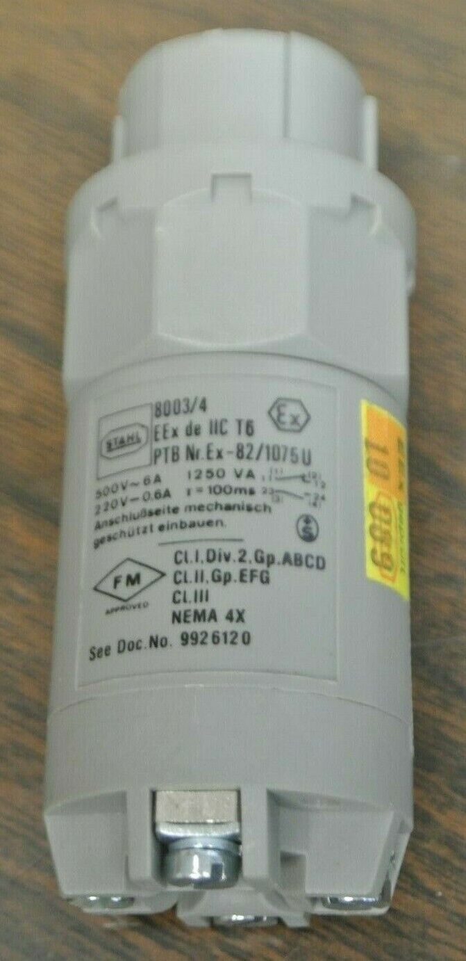 KILLARK 8003/40 PUSHBUTTON SWITCH / IEC 30.5 SERIES / 500V, 6A / NEW SURPLUS