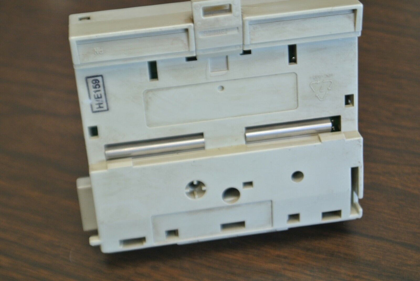ALLEN-BRADLEY 1794-OB16 24V SOURCE OUTPUT MODULE / w/ 1794-TB2 BASE / TERM BLOCK
