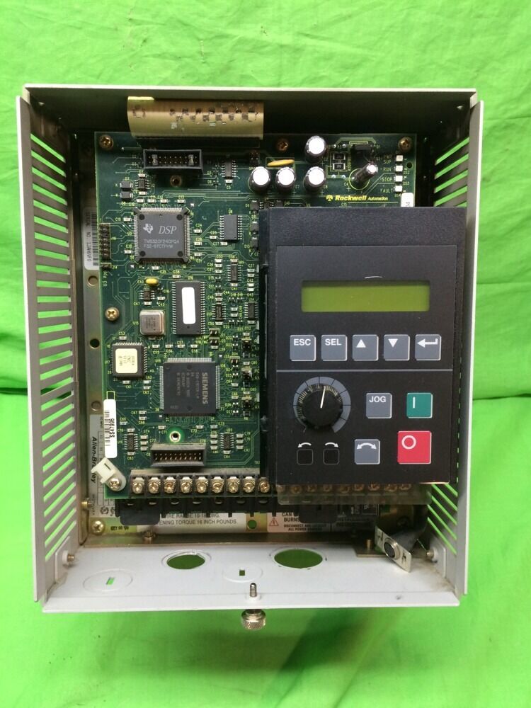 ALLEN BRADLEY FREQUENCY DRIVE 1336F-BRF50-AN-EN 1201-HCS1 5HP, 1201-HCS1, 5V