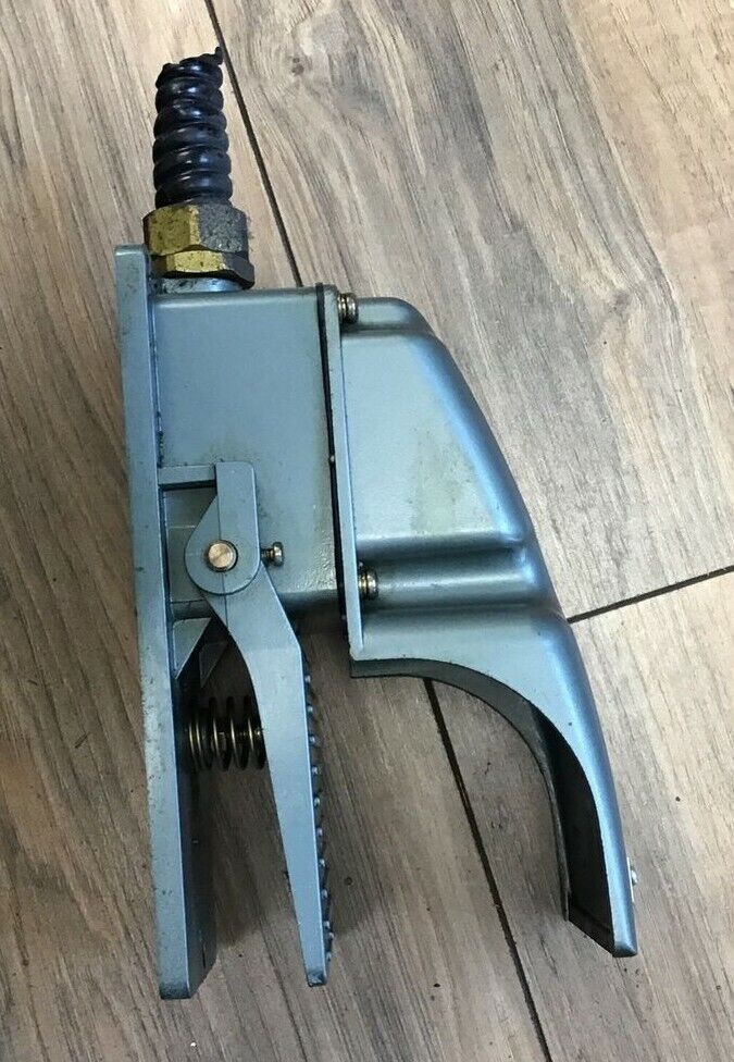 KAKUSAI DENGYO FOOT SWITCH