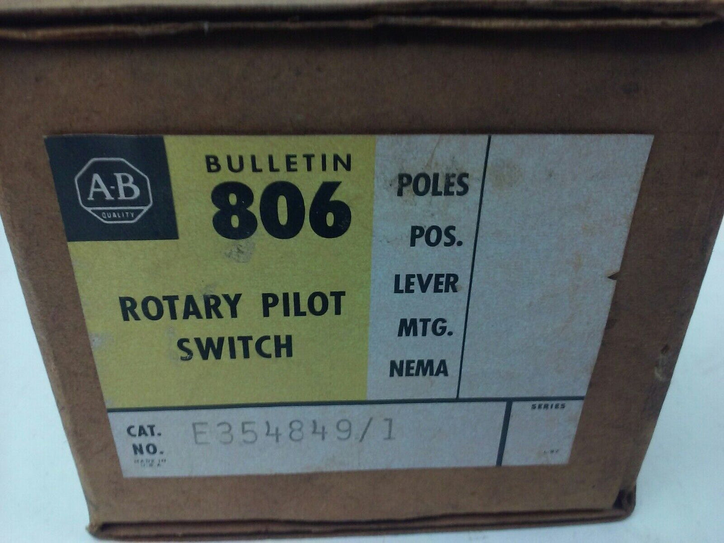 ALLEN BRADLEY E354849/1 ROTARY PILOT SWITCH, SIZE 10, 25A, E354849-1, BUL. 806