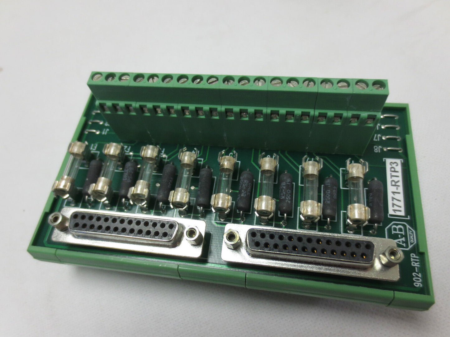 ALLEN-BRADLEY 1771-RTP3 REMOTE TERMINATION TERMINAL 8-POINT w/FUSES - PLC-5 NEW
