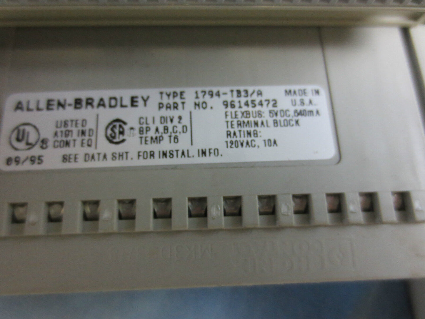 ALLEN-BRADLEY 1794-TB3/A FLEXBUS TERMINAL BLOCK & 1794-IB16/A I/O INPUT MODULE