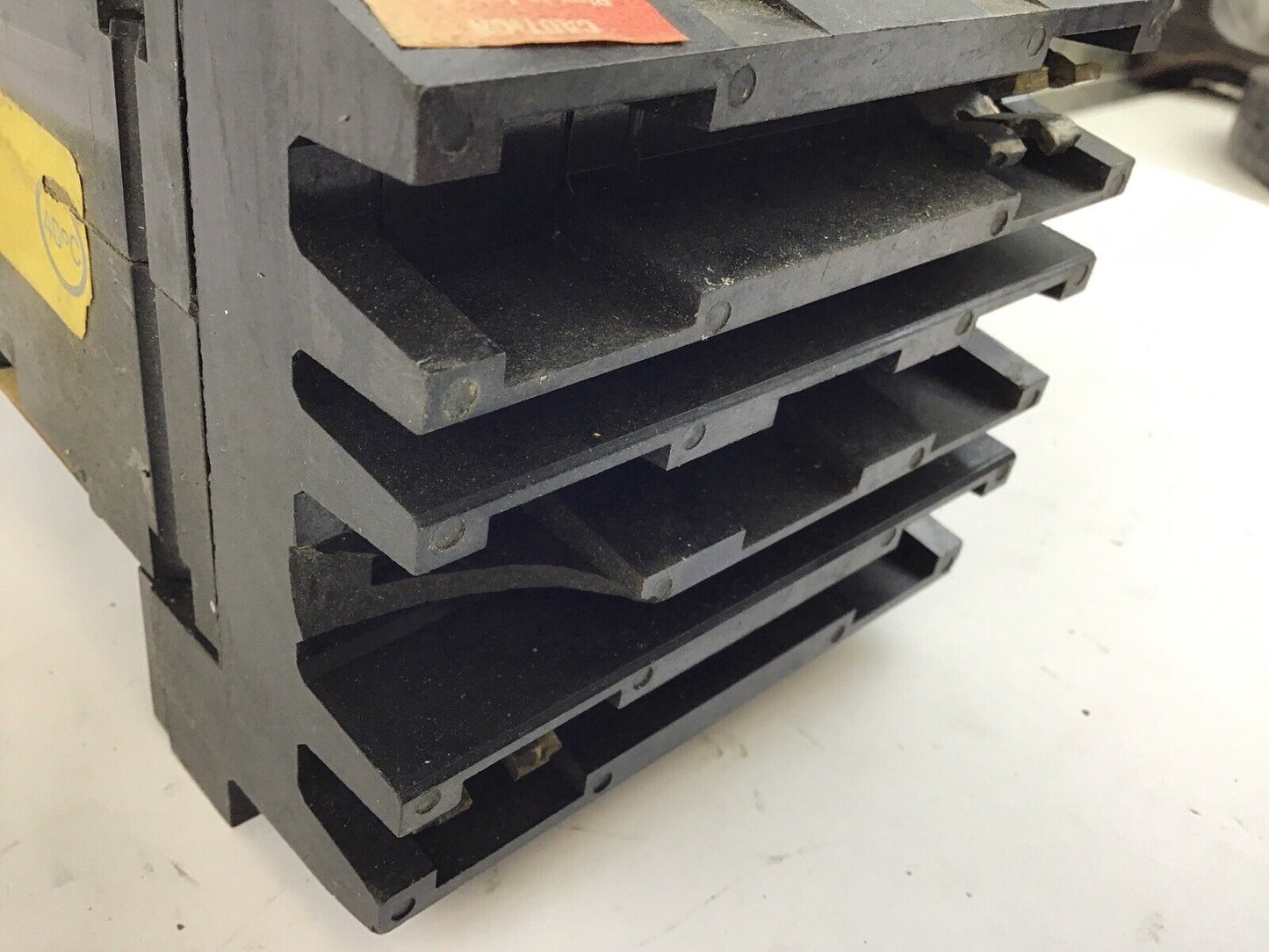 SQUARE D FA26020AC CIRCUIT BREAKER 20A 2POLE 600VAC 250VDC