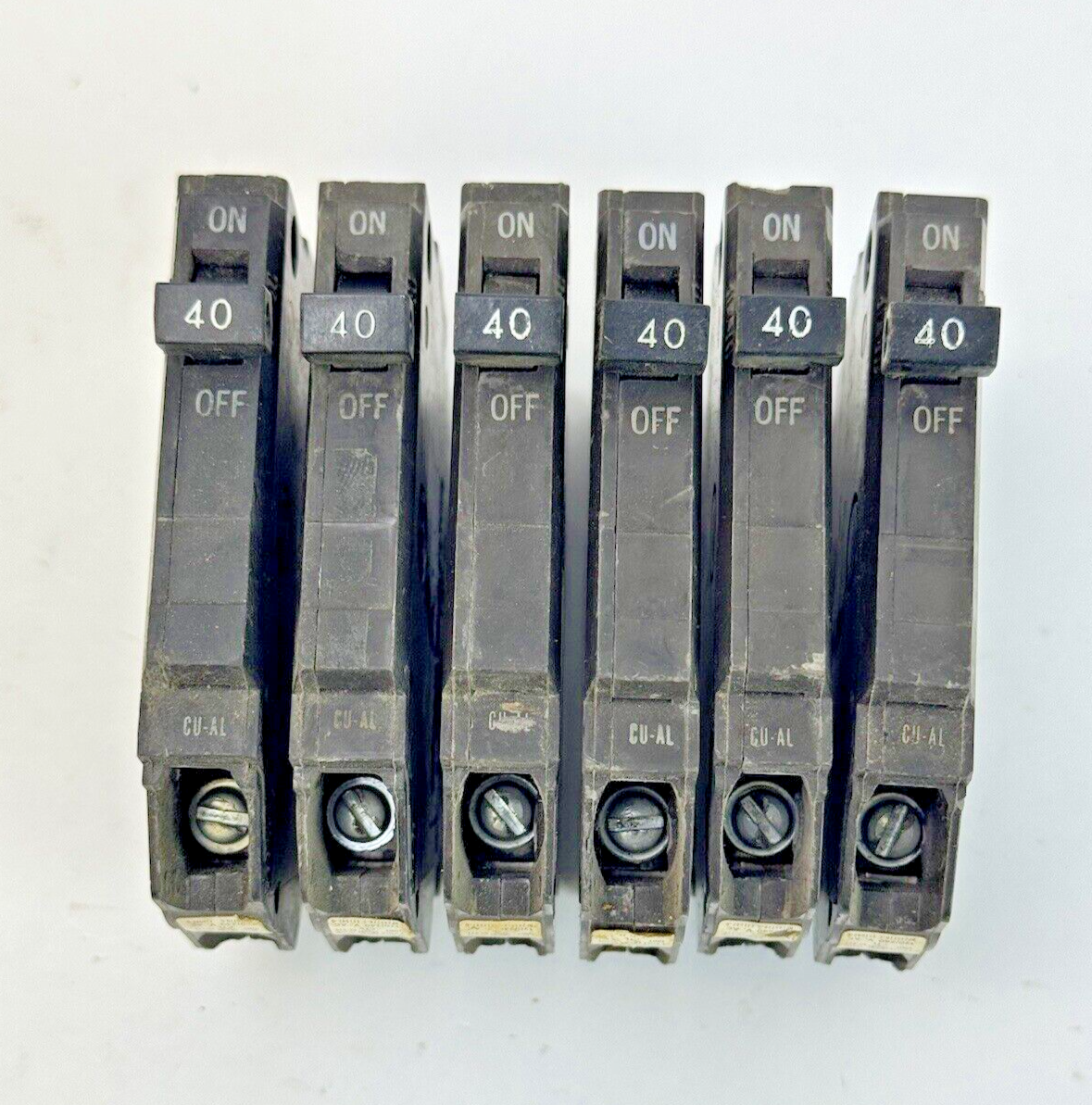 GE **LOT OF 6** THQP140 - CIRCUIT BREAKERS - 1 POLE, 40 A, 240 VAC