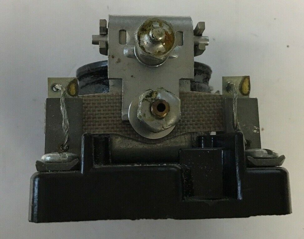 CUTLER HAMMER 9575H693A 509 AC RELAY COIL 24V 60CY 110/220VAC