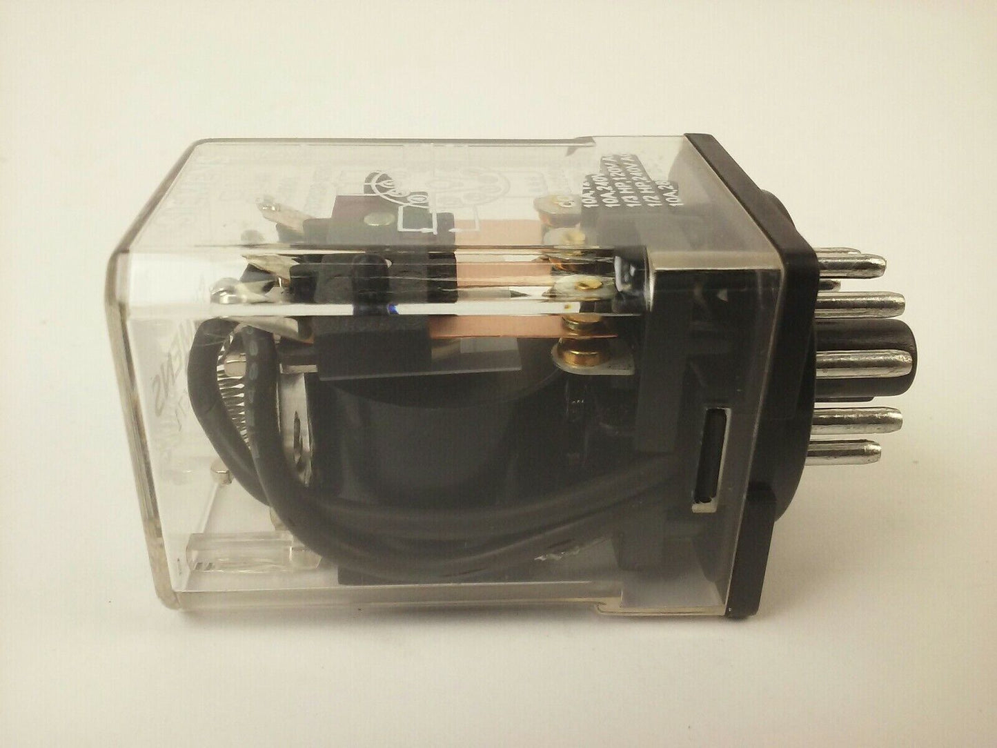 SIEMENS 3TX7120-1FB03 PLUG IN 10A@120V, 10A@240V, 1/3HP@120V, 1/2HP@240V, 12VDC