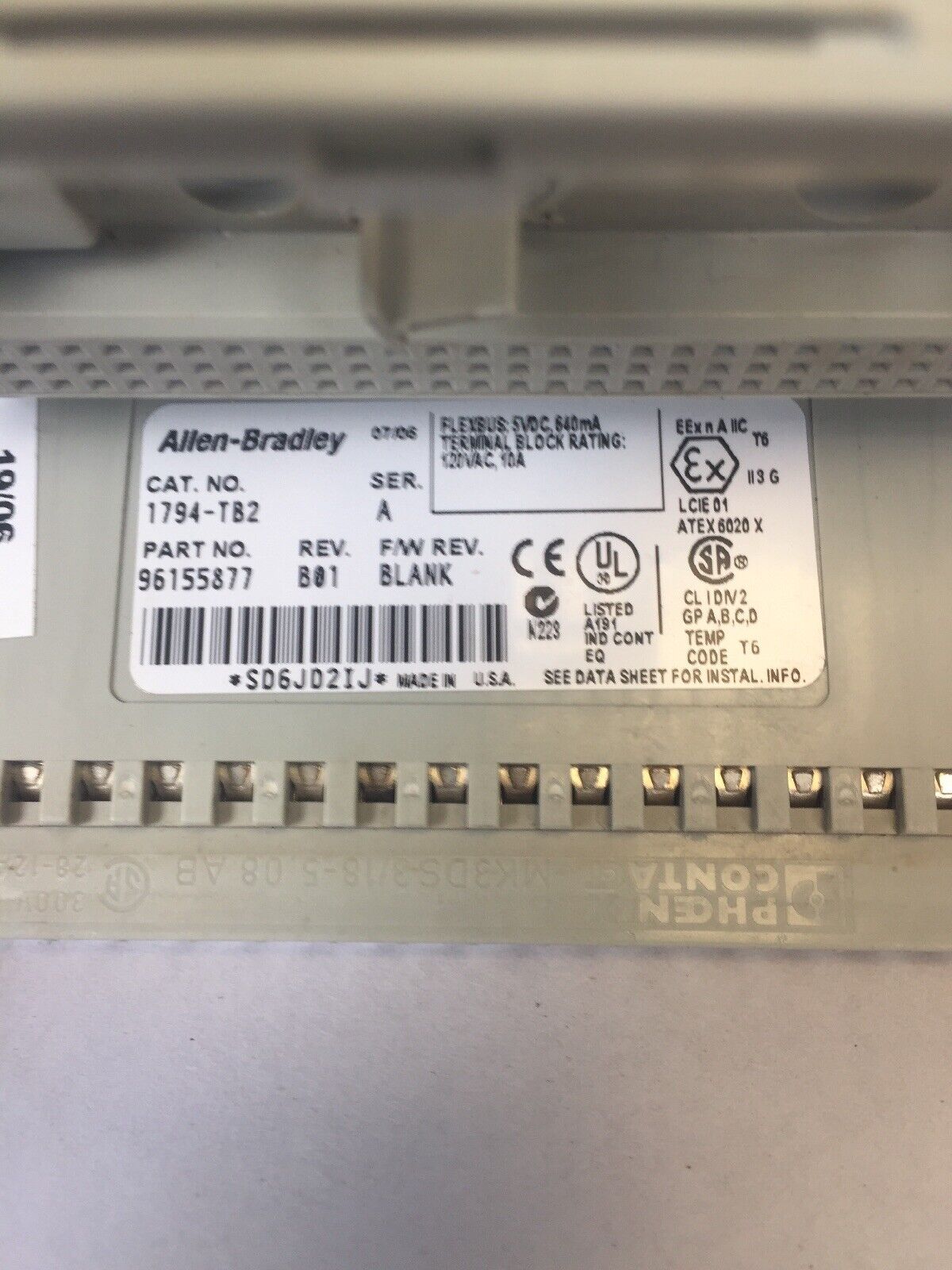 ALLEN BRADLEY 1794-TB2 I/O TERMINAL BLOCK SER A REV B01 F/W REV BLANK 5VDC