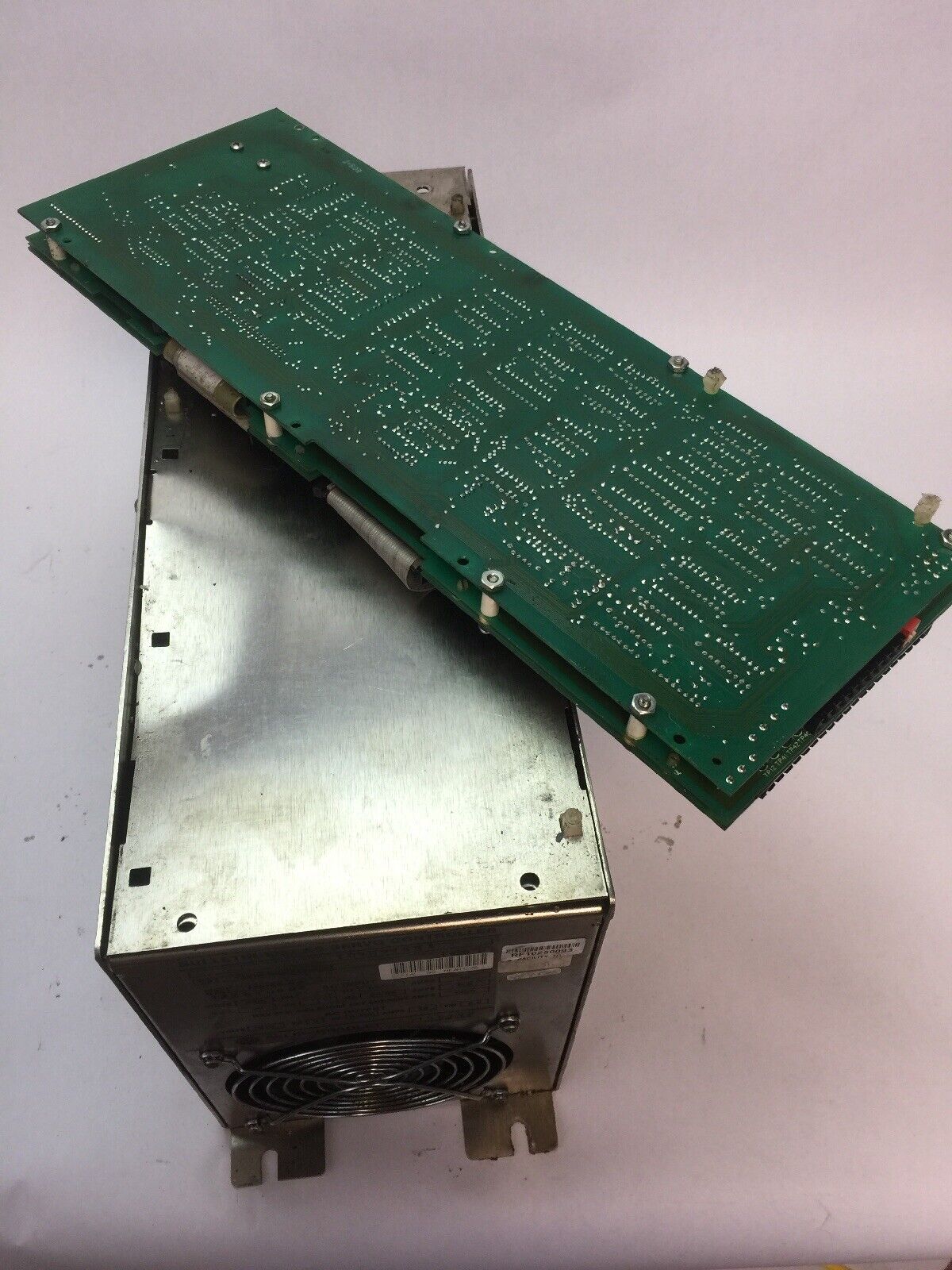 ALLEN BRADLEY 1391B-ESAA15-AQB AC SERVO CONTROLLER INPUT 230V 15 A OUTPUT 210V