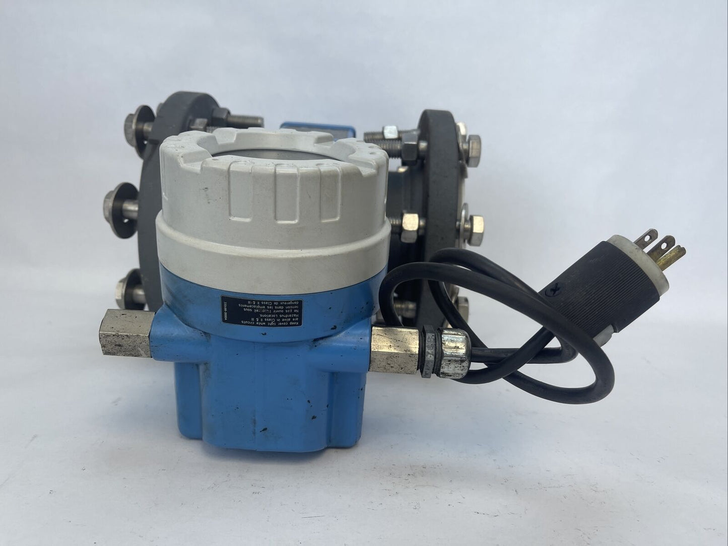 ENDRESS+HAUSER 10P1H-EL0A1RA0BAA ELECTROMAGNETIC FLOW METER 85-250VAC TYPE 4X