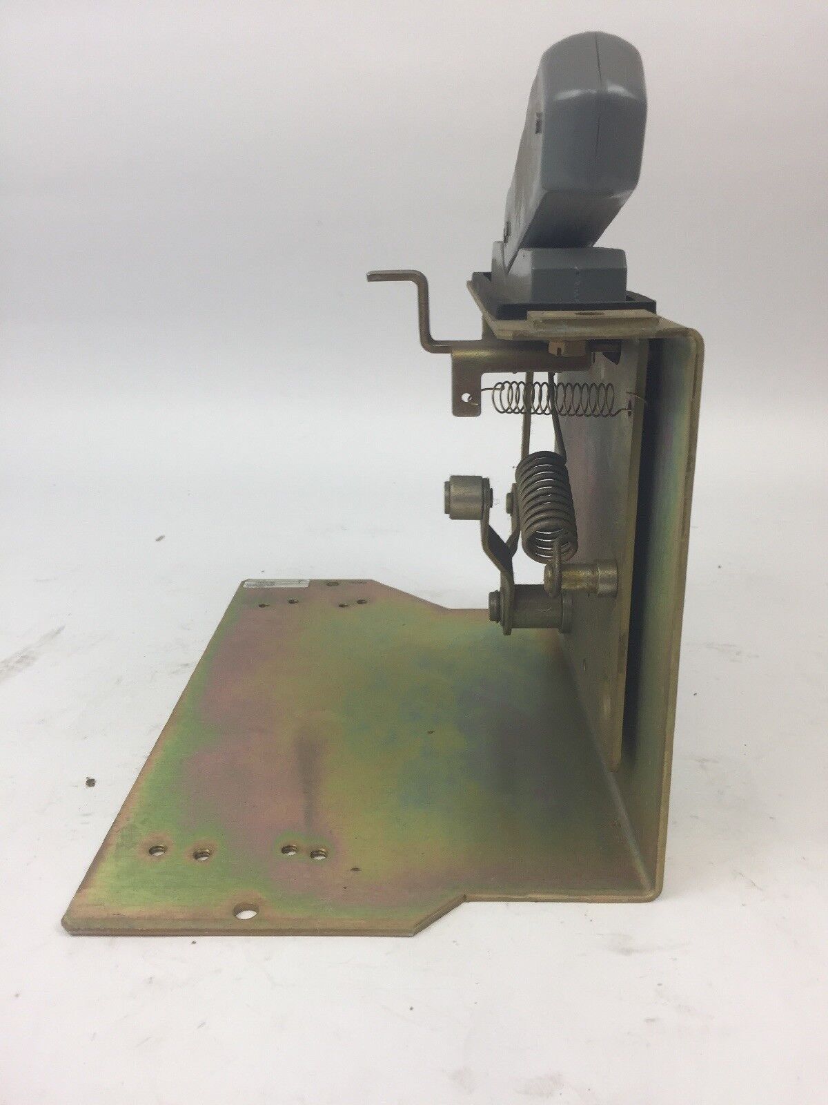 ALLEN BRADLEY 1494D-N2 OPERATOR MECHANISM SERIES A