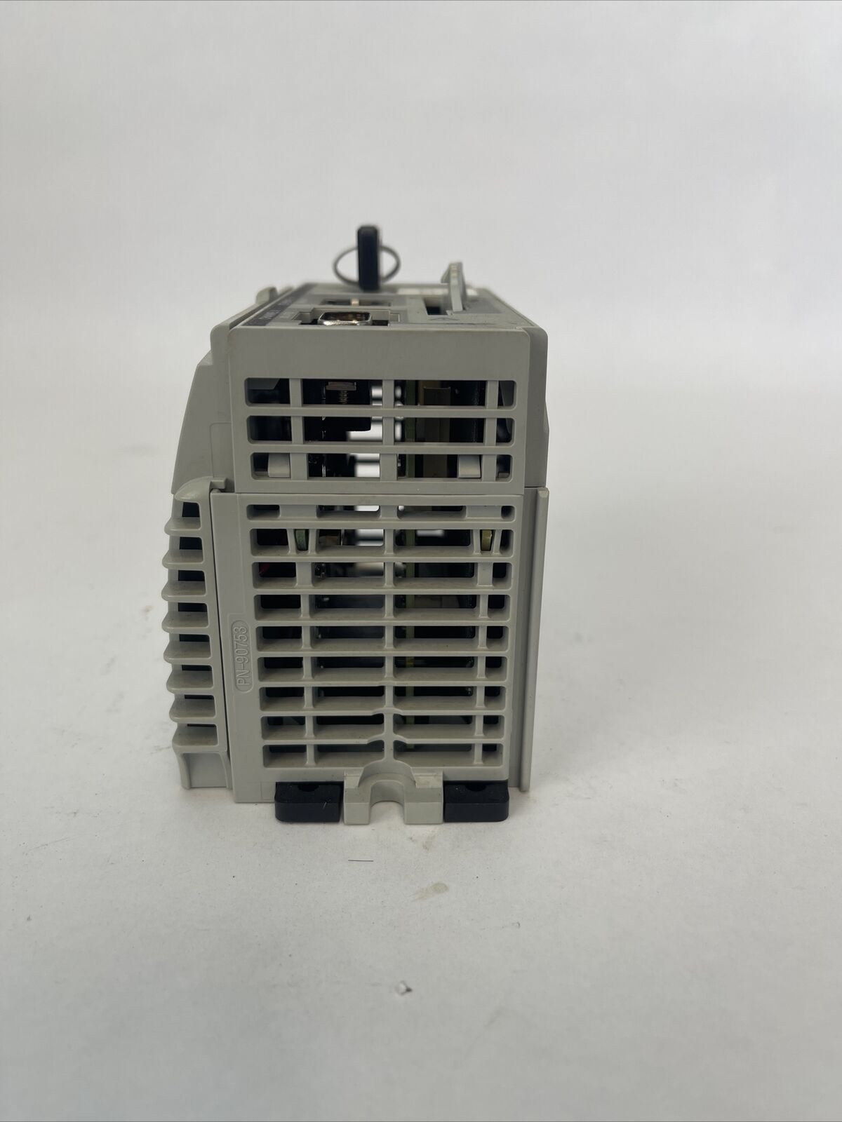 ALLEN BRADLEY 1769-L35E COMPACT LOGIX 1.5MB CONTROLLER SER A FW1.15 24VDC 0.09A