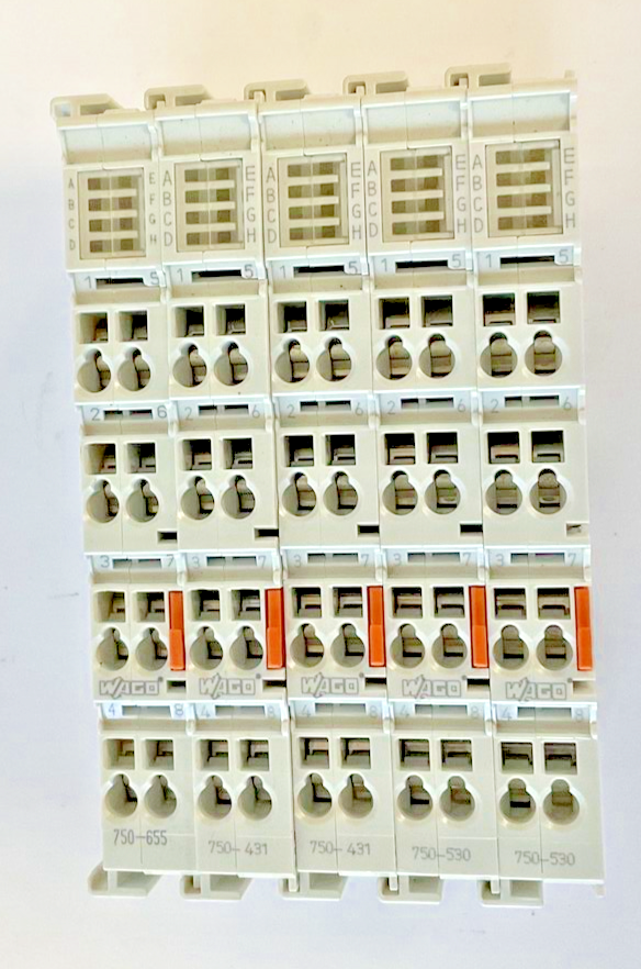WAGO 750-655 OUTPUT MODULE 8 CHANNEL 24VDC