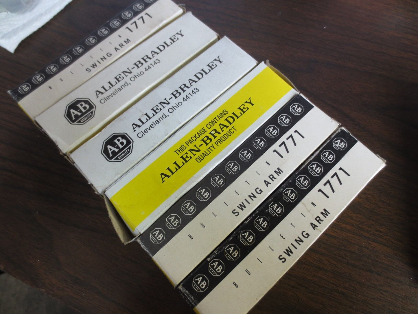 ALLEN-BRADLEY 1771-WA FIELD WIRING ARM / SWING ARM - NEW SURPLUS - LOT of 6