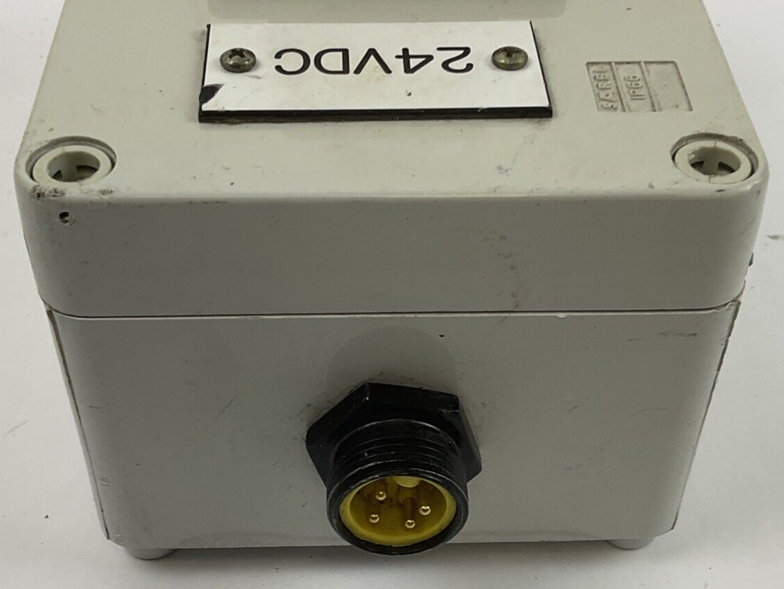 TELEMECANIQUE VC1GU V SWITCH CONTROL STATION 10HP 600V 24VDC