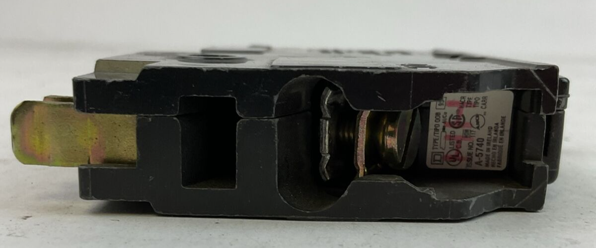 SQUARE D QOB130 1POLE 120/240VAC 30AMP