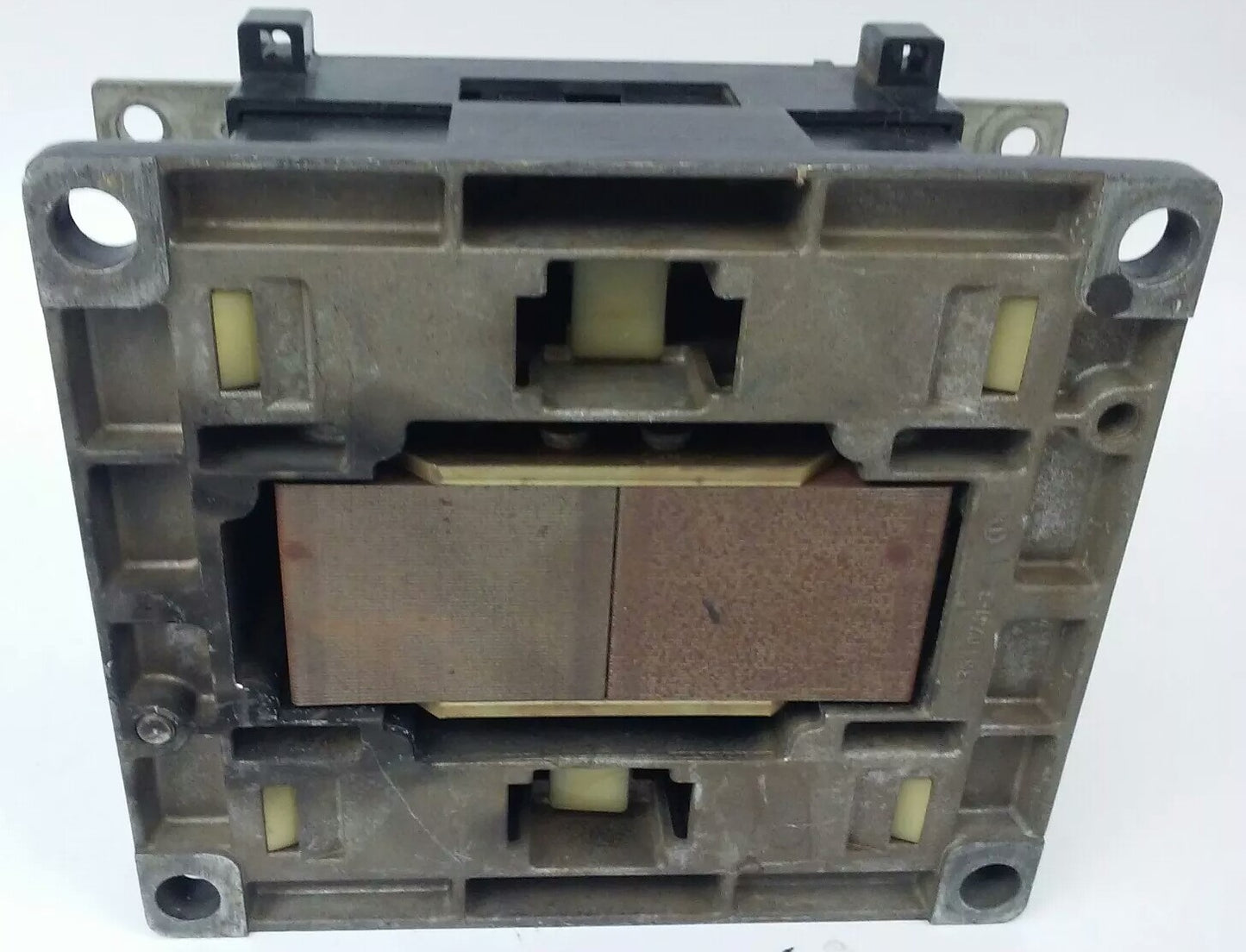SIEMENS CDN0550CL, CONTACTOR, 600VAC, 3PH, FLA 600A, LRA 4010A, NEMA A600, NEW