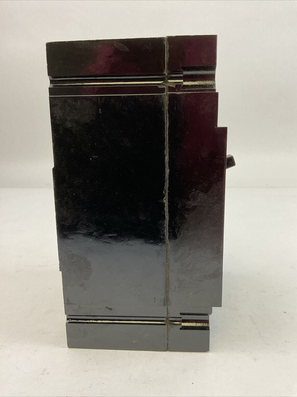 GE TED136030 CIRCUIT BREAKER 3POLE 30AMP 600VAC