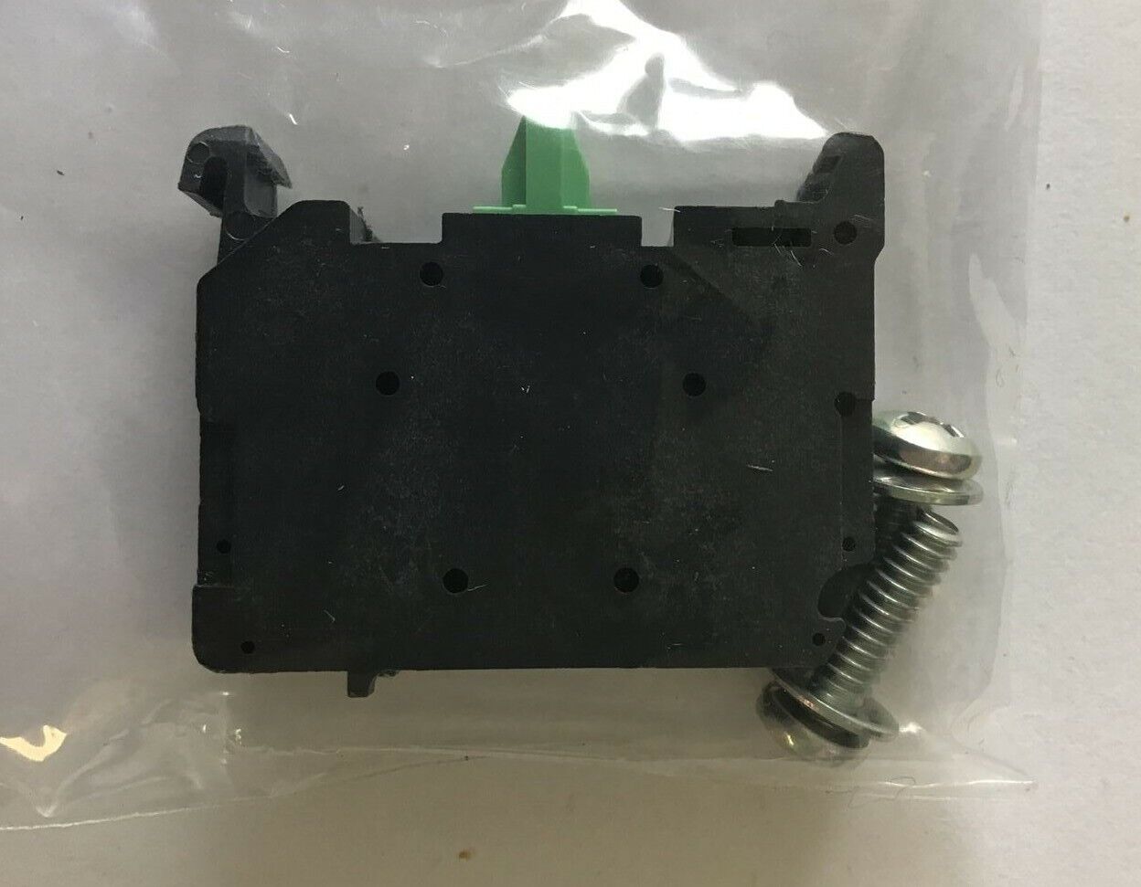 ALLEN BRADLEY 1495-N8 AUXILIARY CONTACT SER.B 1 N.O.
