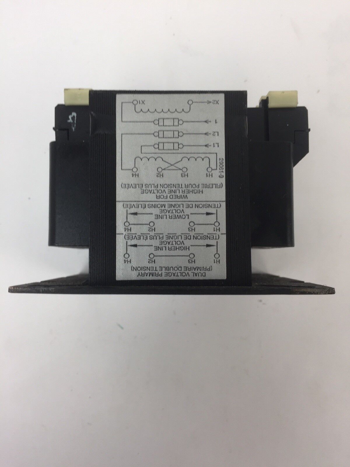 ALLEN BRADLEY 1497-A-BASX-0-N INDUSTRIAL CONTROL TRANSFORMWR 0.063 KVA 240/480V