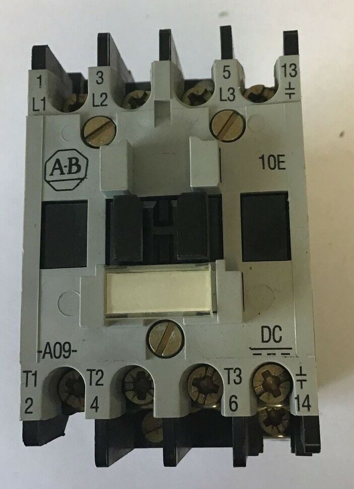 ALLEN BRADLEY 100-A09NZ*3 CONTACTOR SER.B 9A 600VAC ***LOTOF2***