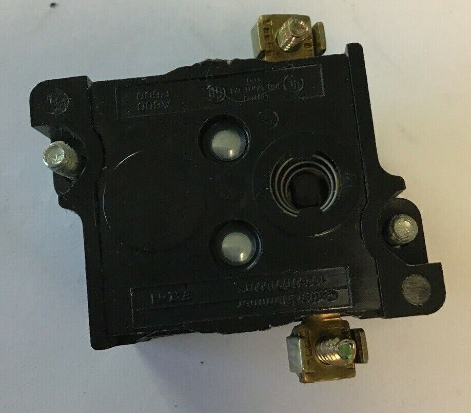 CUTLER-HAMMER 10250T52 CONTACT BLOCK 1N.C. ***LOTOF2***