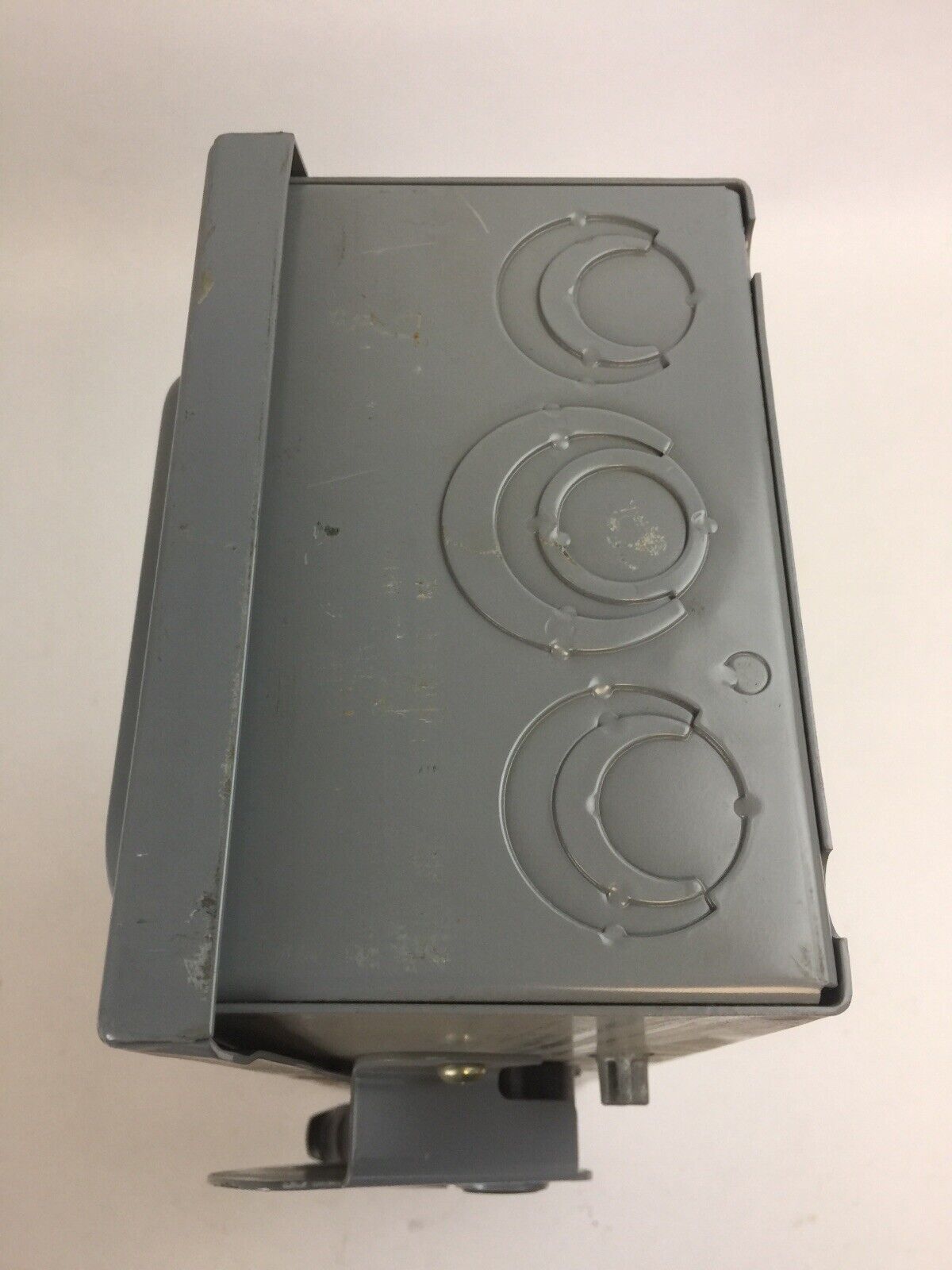 SQUARE D HU361EI NON FUSIBLE SAFETY SWITCH 30AMP 600VAC 600VDC SERIES F05 TYPE 1